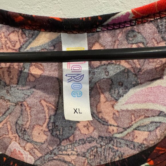 Lularoe Lynnae Long-Sleeve Top (Red with Floral) - Picture 2 of 2